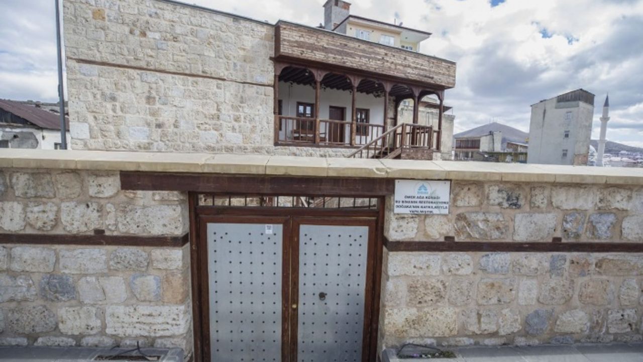Afşin’in 600 yıllık Ömer Ağa Konağı depremlerde ayakta kaldı