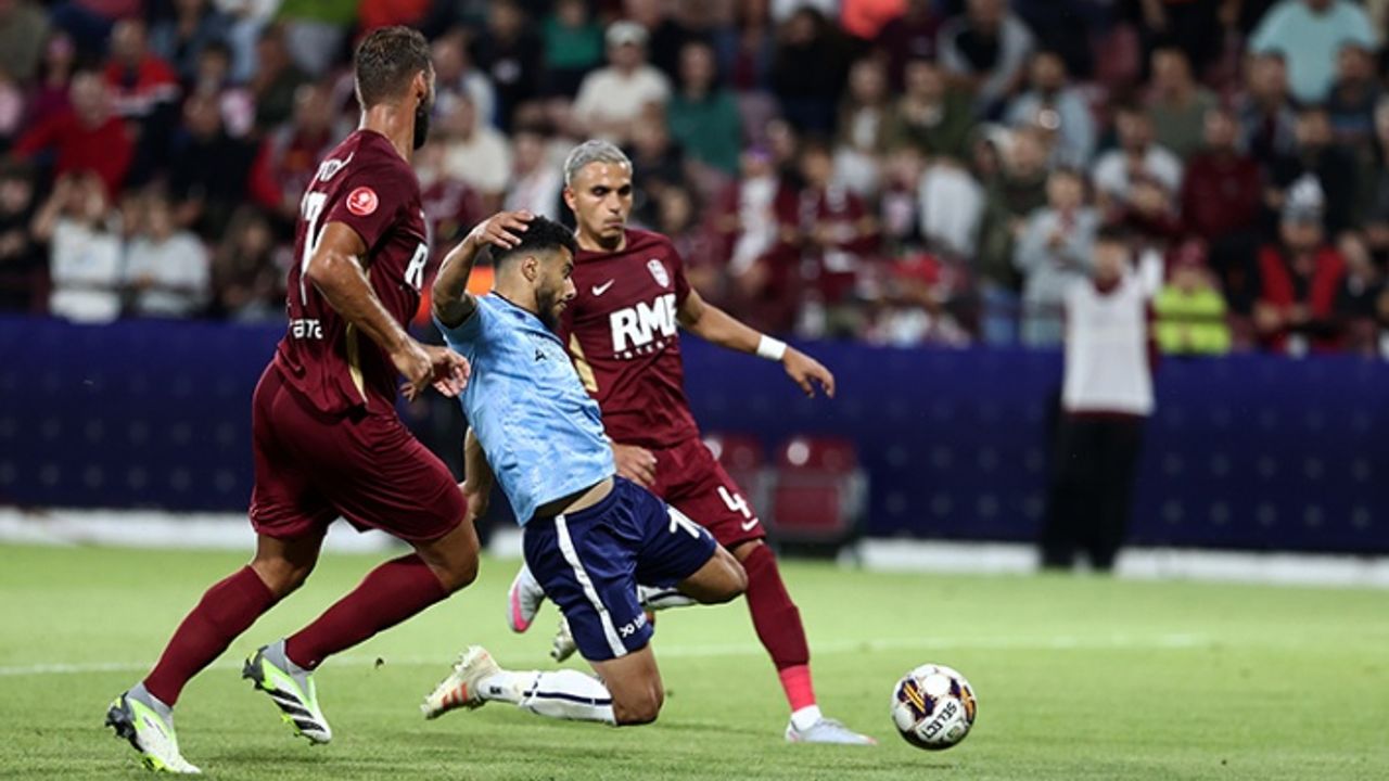 Adana Demirspor, CFR Cluj’la 1-1 berabere kaldı