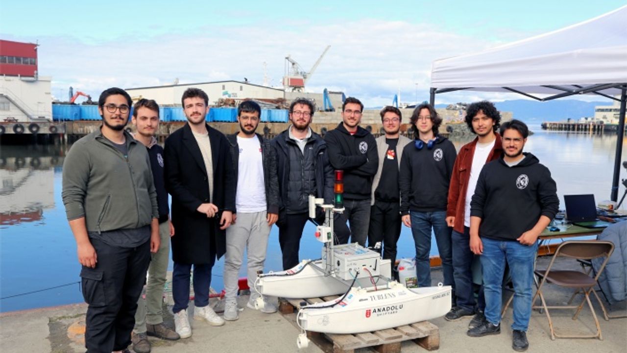 Autobee,  otonom tekne yarışmasında şampiyon oldu