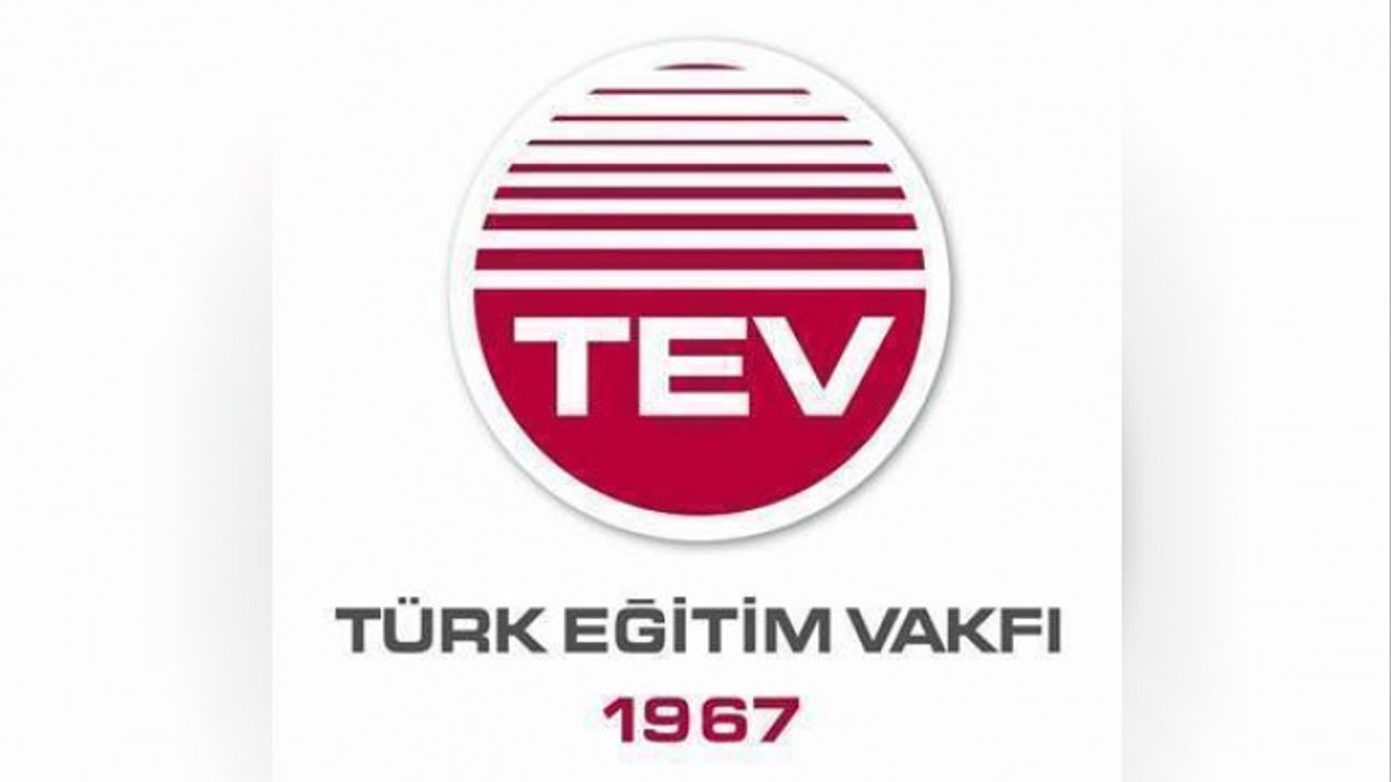 TEV’in kırmızı çantası, üniversite öğrencilerine destek için Bursa’da!