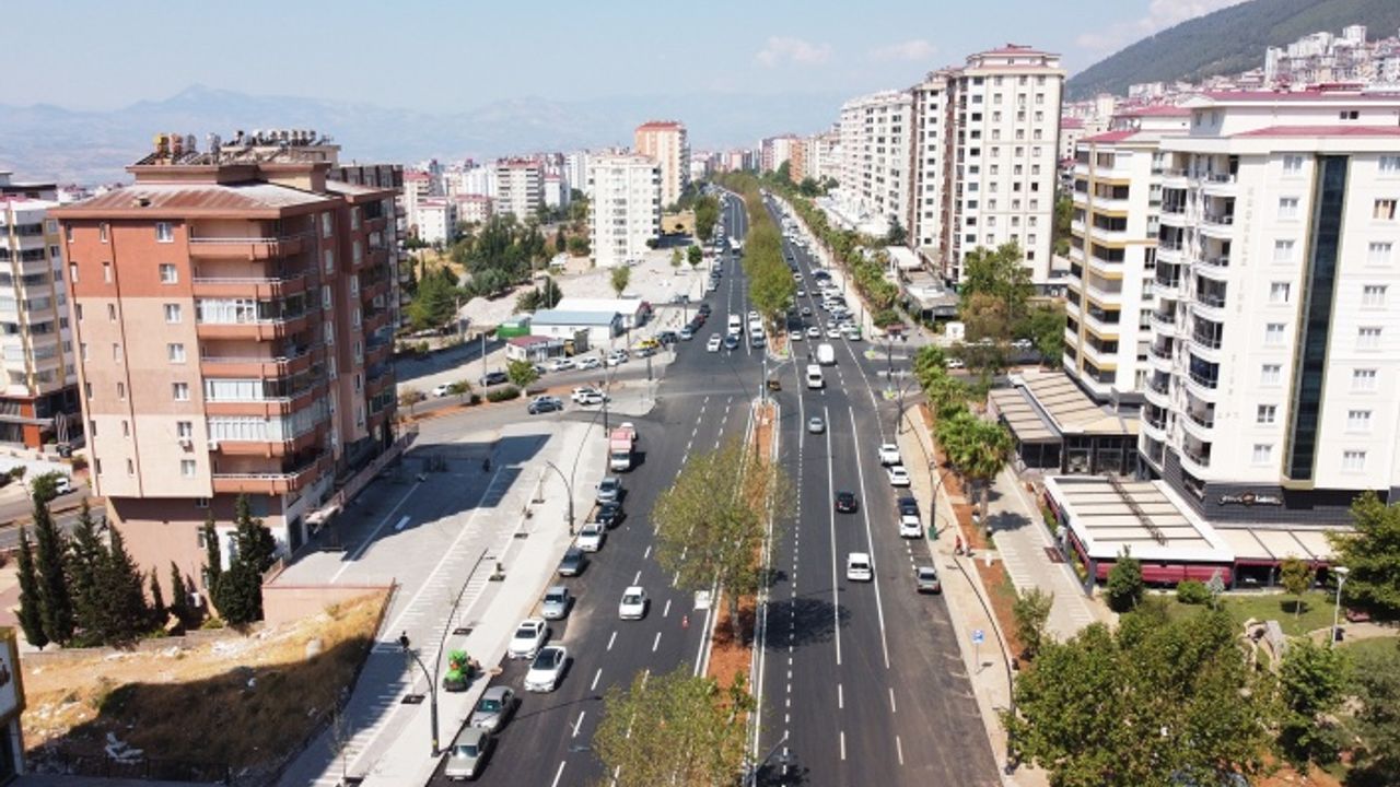 Büyükşehir, Binevler’in asfaltını 30 milyon TL’lik yatırımla yeniledi