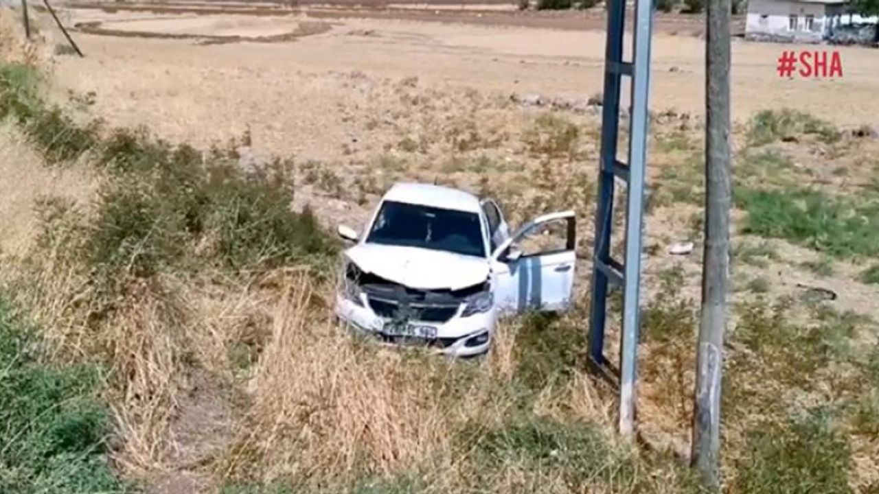 Otomobil ile hafif ticari araç çarpıştı: 3 ölü 6 yaralı