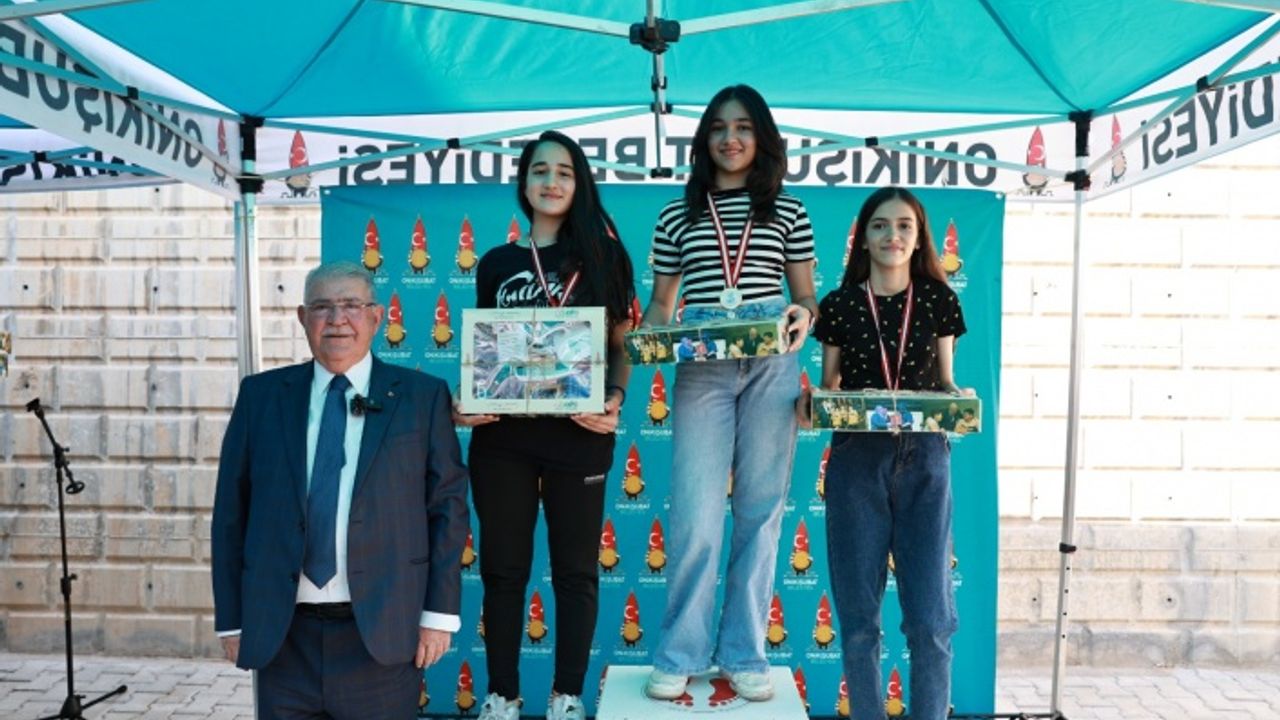 Yaz yüzme kursları törenle kapandı