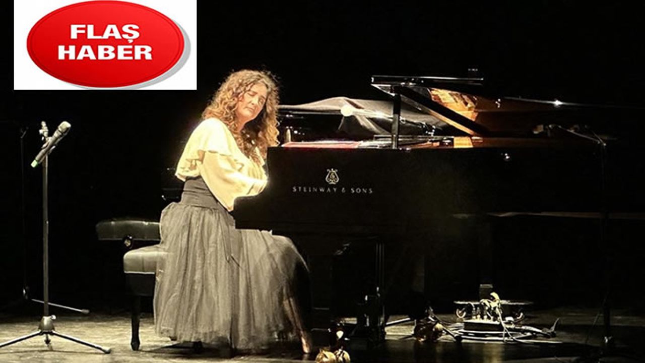 Anjelika Akbar, yeni albümünü sevenleri ile buluşturdu