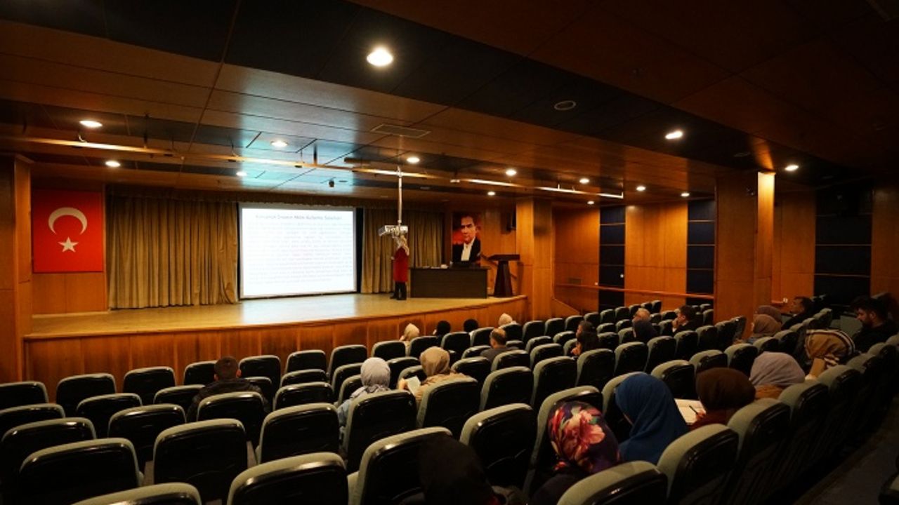 Akademi’nin güz döneminde eğitimler sürüyor