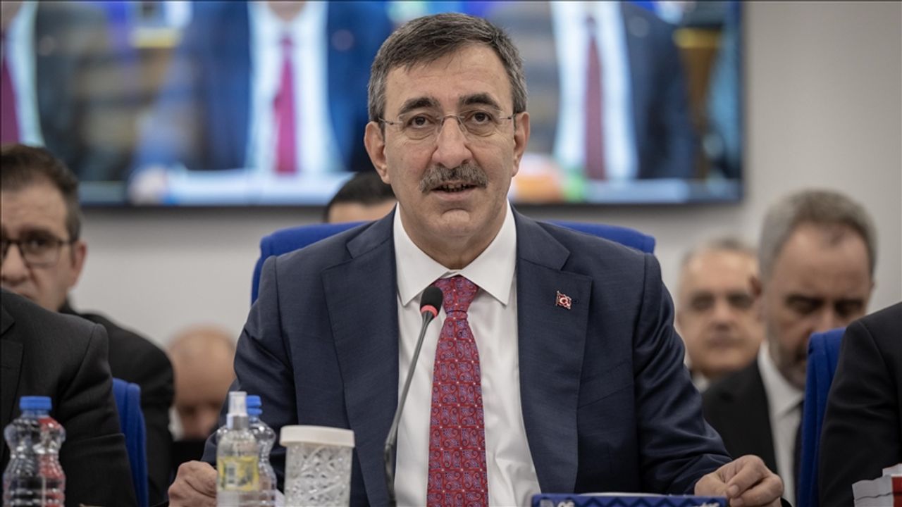 Türkiye'nin dünya ekonomileri sıralamasında 16'ncı olması beklenmektedir