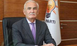 AK Partili Yılmaz, partisinin Iğdır'daki toplantısında konuştu