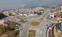 Sütçü İmam Kavşağı’nda Ulaşım Güvenliği Artırılıyor