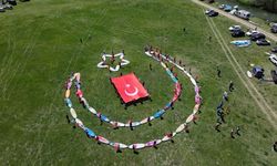 "19 Mayıs" Kayseri'de Zamantı Irmağı'nda kürek çekerek kutlandı