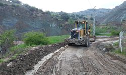 Büyükşehir, Yağışın Getirdiği Olumsuzlukları Ortadan Kaldırıyor