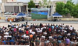 İstiklalspor Tur Atladı, Büyükşehir Heyecanı Dev Ekranda Yaşattı