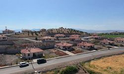 3 binden fazla köy tipi afet evinin anahtarı AFAD'a teslim edildi