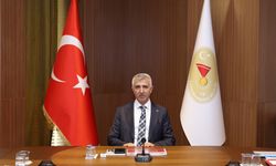 Vali  Ünlüer’in Anneler Günü Mesajı