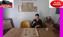 Osmanlının tılsımlı gömlekleri modern sanatla tablolara yansıyor