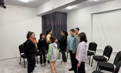 Öğrenciler Drama İle Sosyal Becerilerini Geliştiriyor