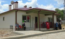 18 köy tipi kalıcı konutun anahtarları hak sahiplerine teslim edildi