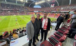 Karatutlu: "Vanspor FK’yi Tebrik Ediyor, Batman Petrolspor’u Kutluyoruz"