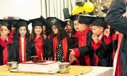 Yıldırım Beyazıt İlkokulu 4-D sınıfı mezuniyet töreni