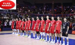 Filenin Efeleri, VNL’de kalmayı garantiledi