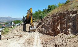 Büyükşehir, Göksun Elmalı’da Yeni Yol Açıyor