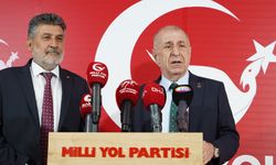 Prof. Özdağ, Remzi Çayır’ı ziyaret etti