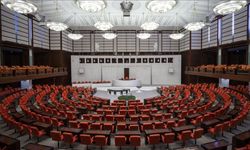 4 parti Meclis'i olağanüstü toplanmaya çağırmıştı