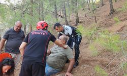 Ormanda ayağı kırılan 2 kişiyi itfaiye kurtardı