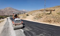 Büyükşehir, Afşin Kırsalında Ulaşım Ağını Güçlendirmeye Devam Ediyor