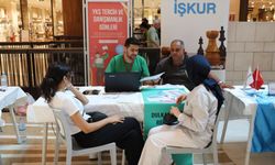 Öğrencilere Rehberlik Desteği Sürüyor