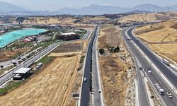 Kavlaklı OSB ve Mahallelere Ulaşım Sağlayan Yol Yenilendi