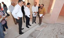 Masatlı, restorasyonu süren tarihi yapıları inceledi
