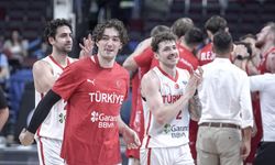 Oniki Dev Adam, Avrupa Şampiyonası'nda yarı finale yükseldi