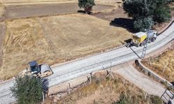 Büyükşehir, Afşin’de Kırsal Mahallelerin Ulaşımını İyileştiriyor