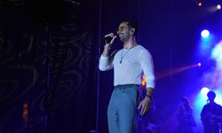 Zafer Bayramı Coşkusu Gökhan Türkmen Konseriyle Tavan Yaptı
