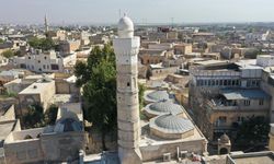 Depremde hasar gören 5 asırlık caminin restorasyonu tamamlandı
