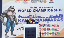 “Dünya Güreş Tarihine Bir Sayfa Daha Eklendi”