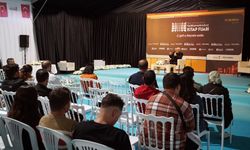 Kitap Fuarı’nın Üçüncü Gününde Bilgi ve Kültür Şöleni Yaşandı