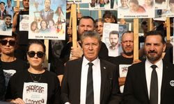 KKTC Başbakanı Üstel, Grand İsias Hotel'in depremde yıkılmasına ilişkin duruşmaya katıldı