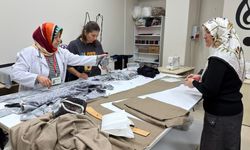 KAMEK’in Giyim Atölyesinde Kadın Eliyle Üretim ve Dönüşüm