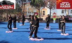 125. Yıl Özel Eğitim Meslek Okulunda Engelliler Günü Programı Kutlandı