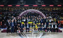Kadınlar Cumhurbaşkanlığı Kupası'nı Fenerbahçe Opet kazandı