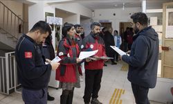 Gönüllüler Deprem Risklerine Karşı "Tehlike Avı"nda