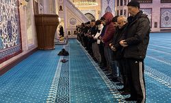 Gazze'ye destek için sabah namazı buluşması yapıldı