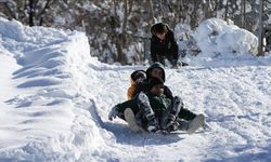 Birçok ilde kar nedeniyle bugün de eğitime ara verildi