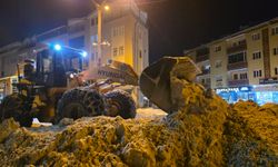 Büyükşehir, Göksun’un Ana Ulaşım Akslarını Ulaşıma Açık Tutuyor