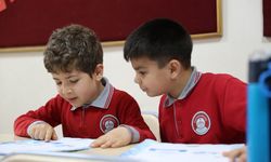 Öğrenciler karnelerini alarak yarıyıl tatiline başladı