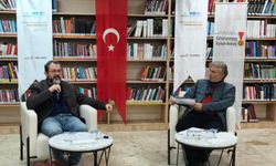 Yazar Köneçoğlu ve Süngü, Sözcüklerin Büyüsünü Edebiyatseverlerle Paylaştı