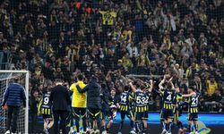 Fenerbahçe, Turkcell Süper Kupa'da finale yükseldi