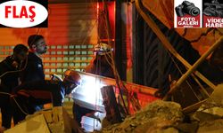 Kontrollü Yıkımına Başlanan Hasarlı Bina Çöktü