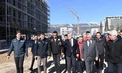 “Hemşehrilerimizin Desteğiyle Kahramanmaraş Yeniden Yükseliyor”